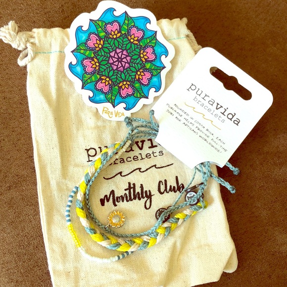 Pura Vida Jewelry - 🌻PuraVida August Monthly Club Bracelet Pack